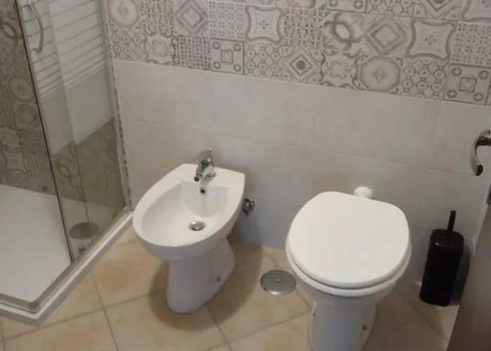 Il Sentiero Pensión 3*